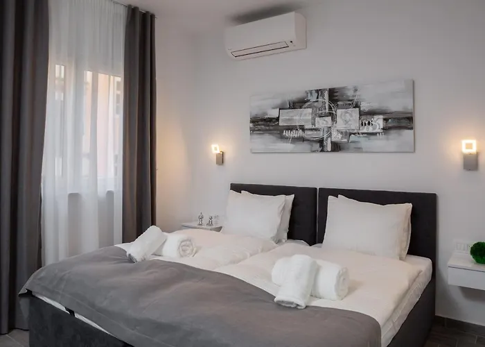 Luxury Studios & Room Five